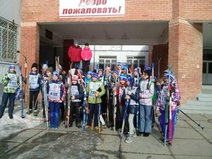 Лыжня России - 2016. Фото школьной команды.